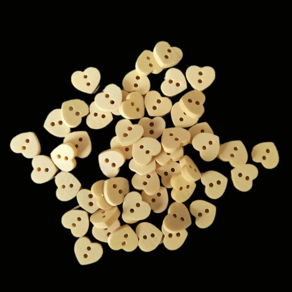 100PCS Wood Sewing Buttons Scrapbooking Heart Natural 2 Holes DIY Buttons for Colthing Decor Sewing Clothing Cartoon DIY Button