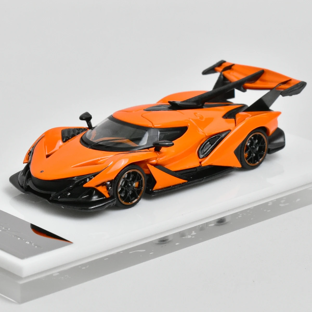 TPC 1:64 IE Apollo PEAKO TOPART Diecast Model samochodu