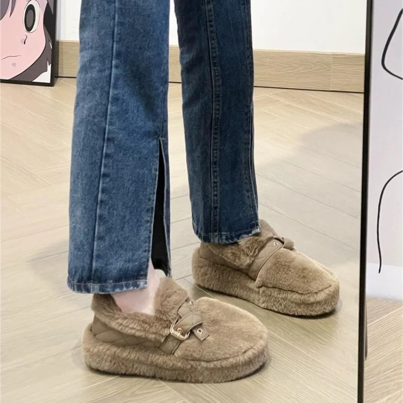 2024 Luxury Fluffy Fur Loafers Women Winter Warm Plush Furry Flat Shoes Designer Peals Indoor Home Footwear Cozy Moccasin Flats