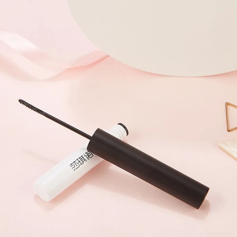 ブラック ホワイト チューブ マスカラ マイクロファイン ブラシ ナチュラル ボリューム カール 汚れ防止 24 時間着用 敏感な目にも防水 日常使用