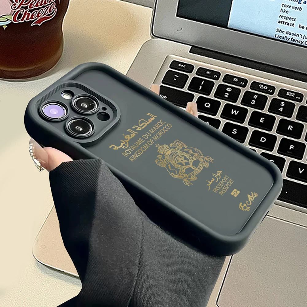 غطاء خلفي لين من البولي يورثين الحراري بحزام يد ، حافظة جواز سفر مغربي لهواتف آيفون 15 ، 14 ، 13 ، 12 ، 11 برو ماكس ، ميني ، XR ، XS ، X ، 7 ، 8 بلس ، فوندا