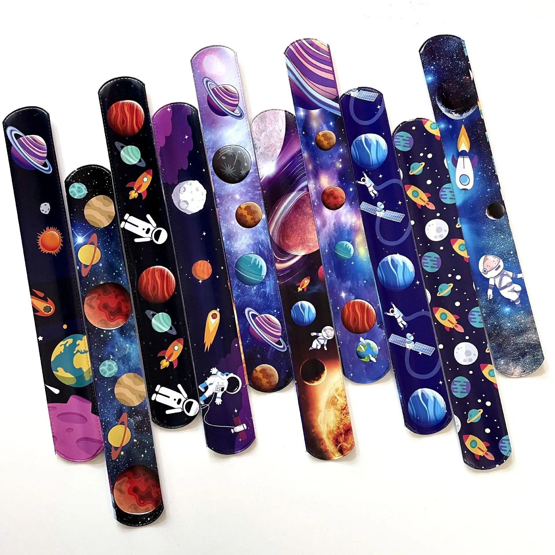 10pcs Explore Outer Space Theme Slap Bracelets Starry Sky Birthday Party Gift Planets Parti Astronaut Kids Adults Birthday Party