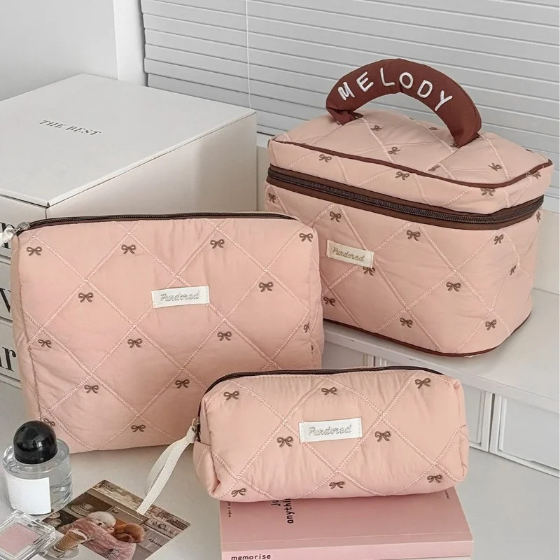 

Embroidery Bow Women's Cosmetic Bags Portable Large Capacity Female Travel Wash Bag Makeup Case Quilted Clutch Purse Handbags