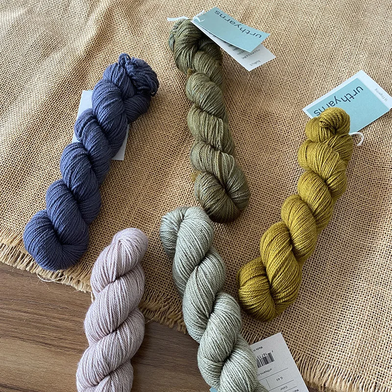 1 piece 50g Urth yarns 16 Fingering 100% Extrafine Superwash Merino Fingering Weight Yarn