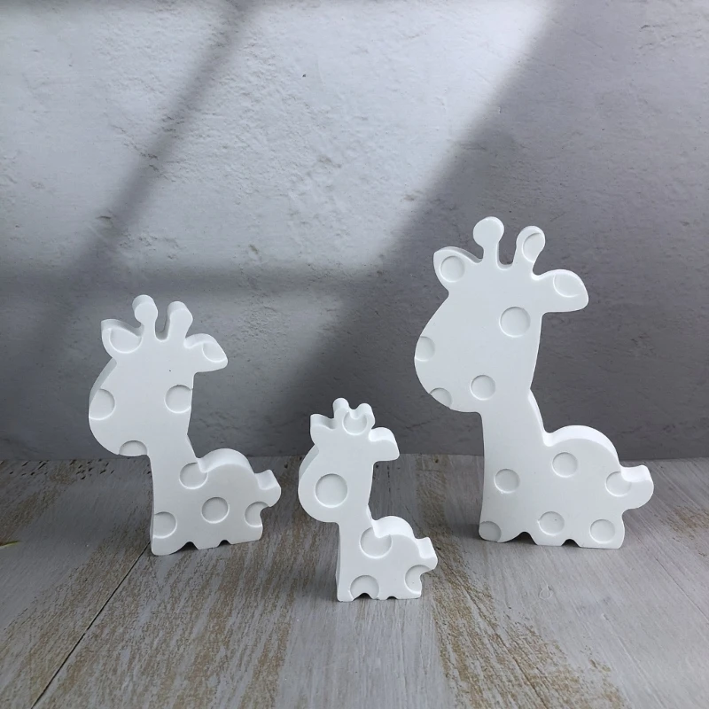 

Giraffe Figurine Silicone Molds for Candle Soap Epoxy Resin Giraffe Silicone Molds for Gypsum Decoration