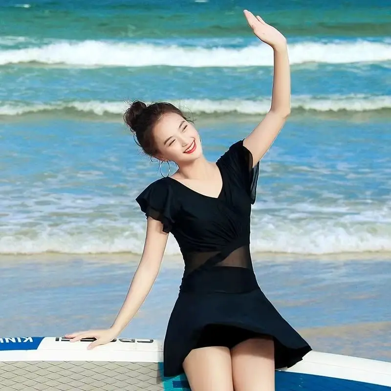 Badpak Dames Badmode Gepersonaliseerde Niche Hot Lange Rok Bikini High-end Strandvakantie Koreaanse versie Lente en zomer