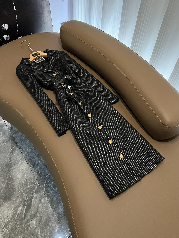 Jesienno-zimowy biały wyszczuplający długi garnitur z kołnierzykiem, styl francuski, elegancki, do pracy, inne materiały00%