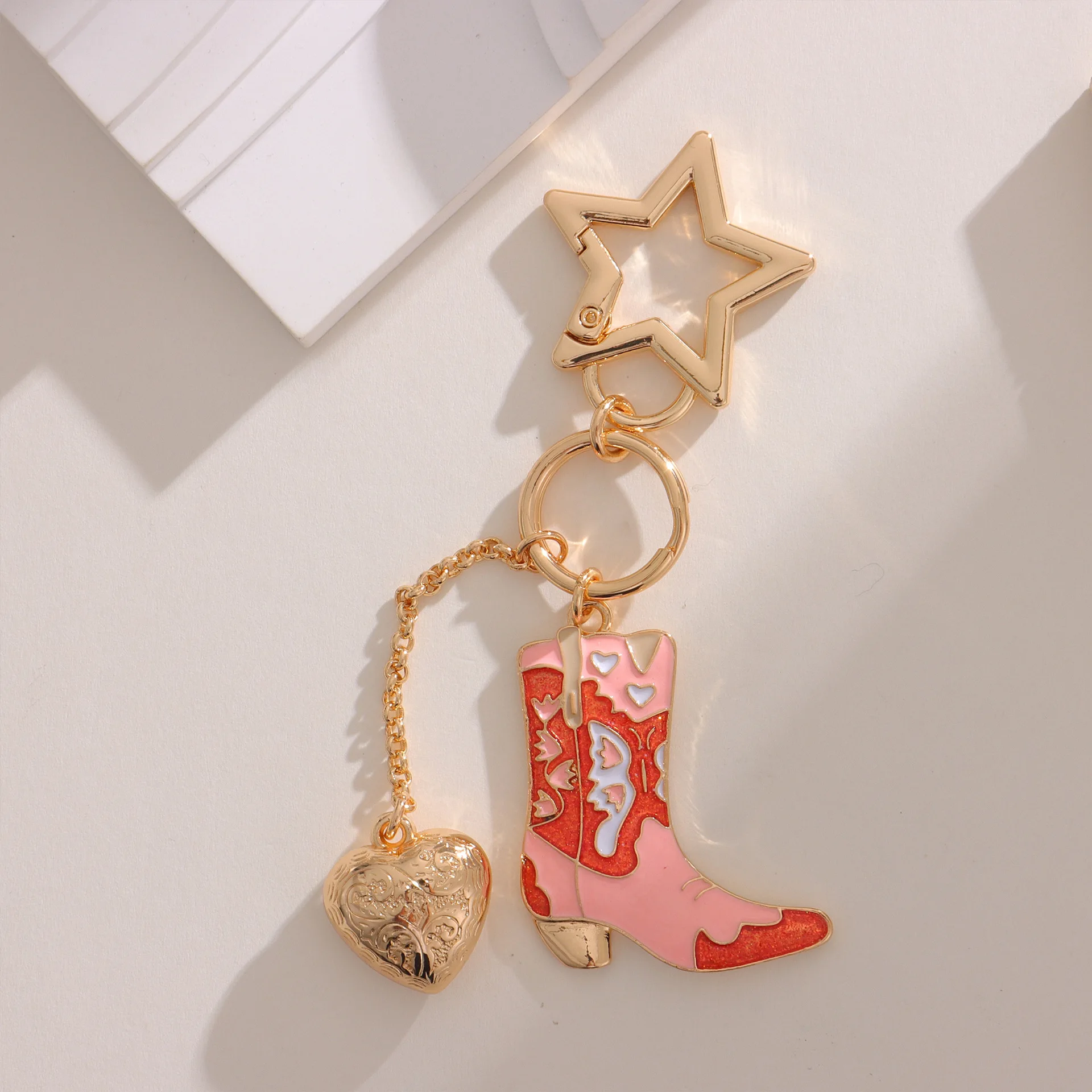 Hot Sale Fashion Western Cowboy Keychain Copper Boots Metal Heart Charms Key Ring Car Keys Backpacks Wallets Accessories