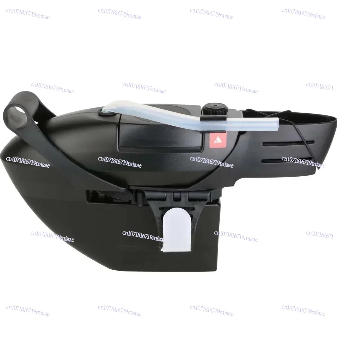 Bracket Between-the-Arms Front Hydration System, Designed for Time Trials and Triathlons