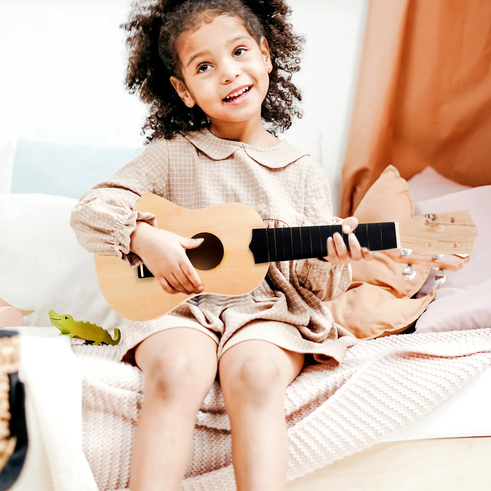 

1Set DIY Ukulele Kit Hand Made Wooden Ukulele Building Kit Smooth Surface Easy to Paint for Music Learning