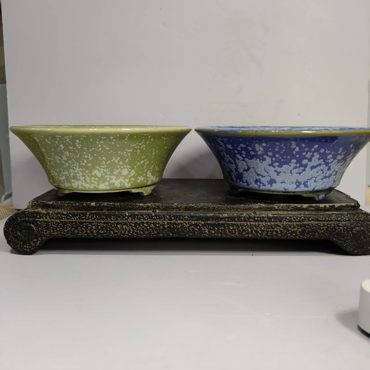 

Высокотемпературный. глазурованный горшок для бонсай Creamic и глиняный горшок круглой формы