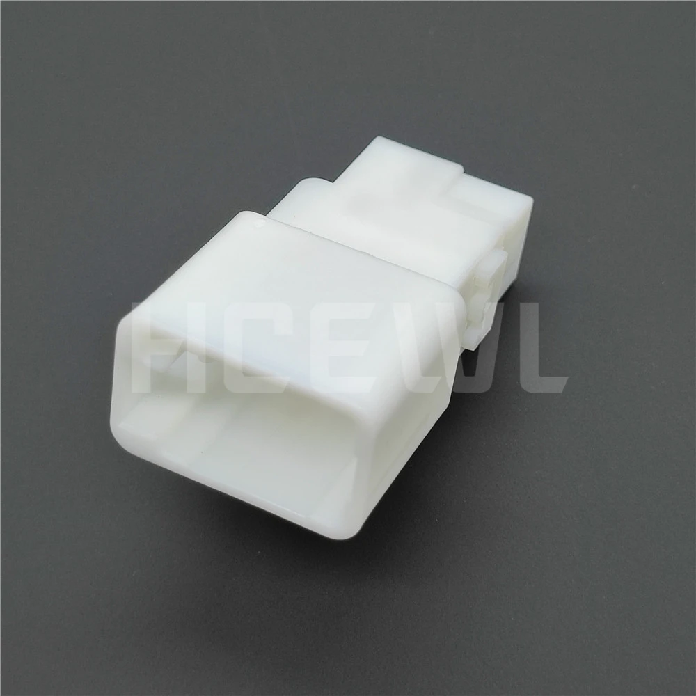 

New original high-quality 6240-1107 automotive component connector plug