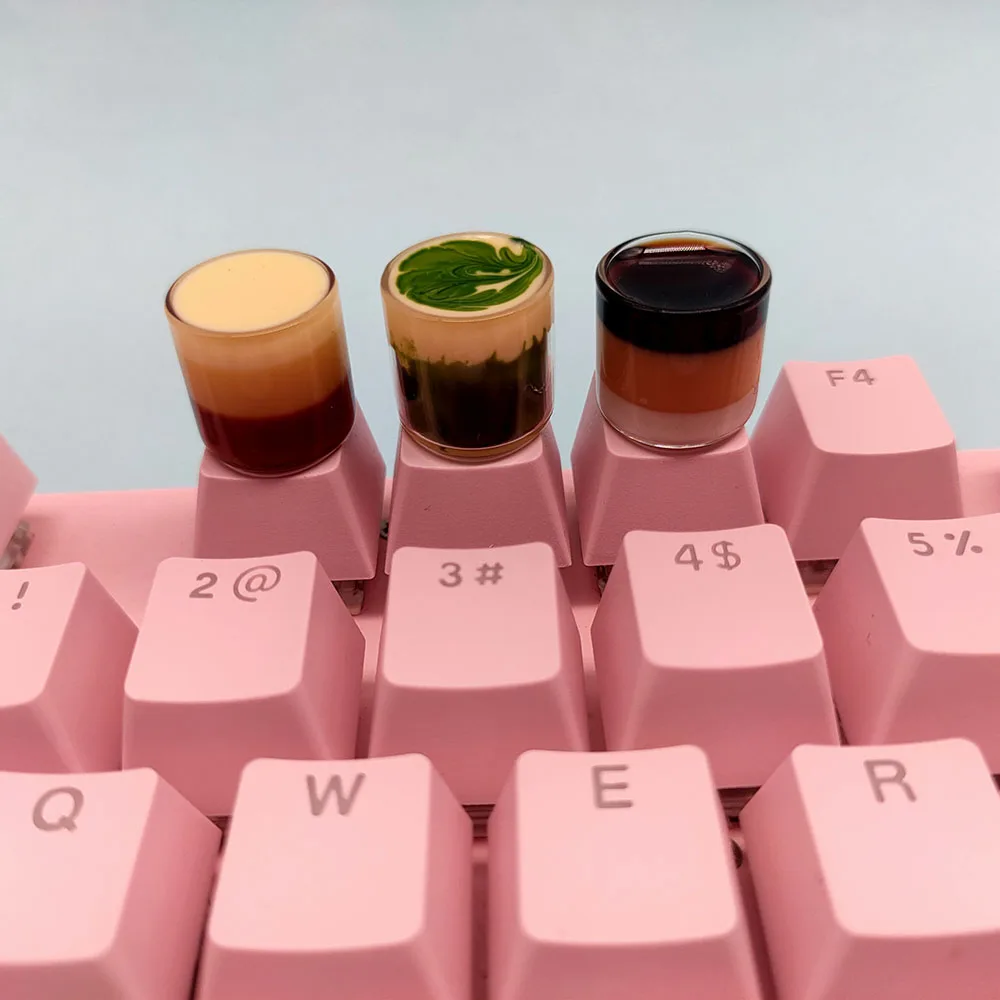 Mousse Cake Beautiful Girl Pink Cute Keycaps Personalized Custom PBT Mechanical Keyboard Keycap Kawaii Cherry Mx Esc Key Caps