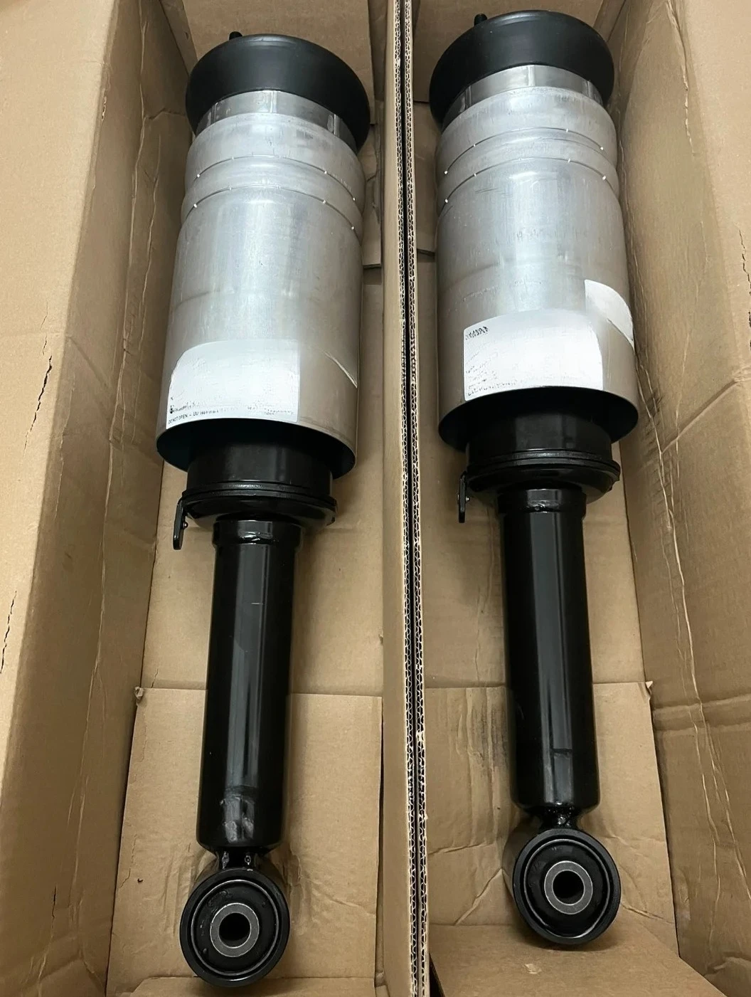 Original Shock Absorber for Land Rover DISCOVERY III IV (L319) Front LR032646 LR018398 LR011932 Back LR011922 LR038096