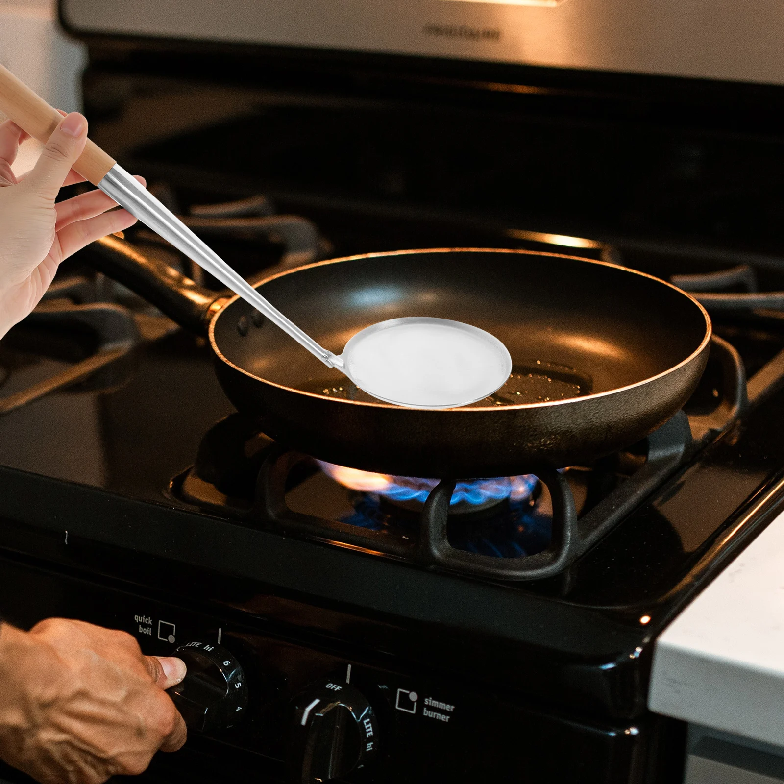 

Oil Cake Mold Spatulas for Nonstick Cookware Kitchen Spoons Wooden Cooking Multifunctional