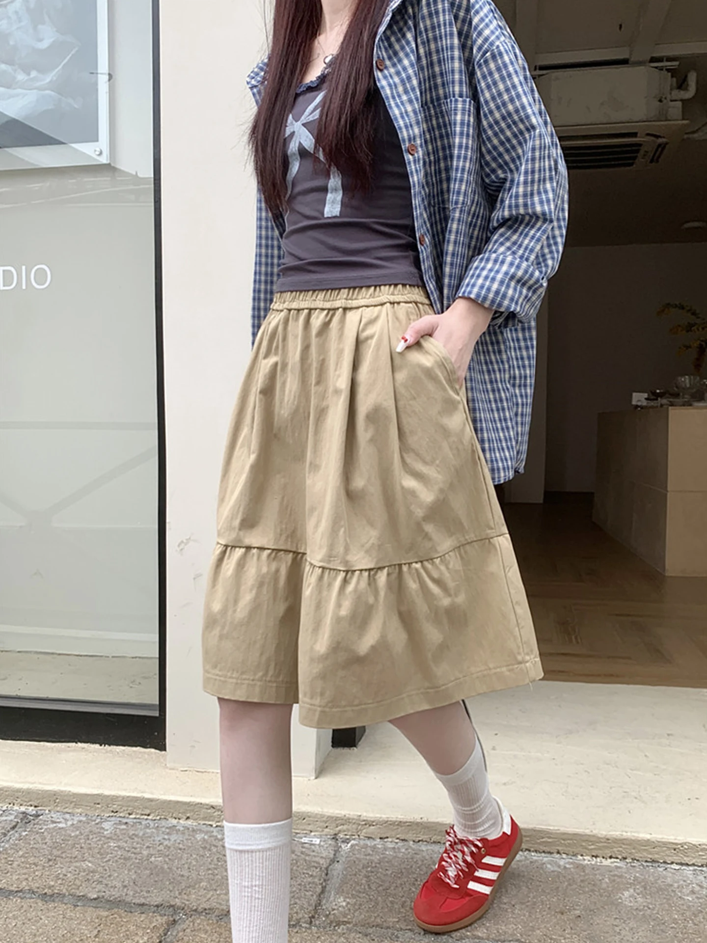 

Рекомендованная Эмили Клуд: Универсальная юбка-миди А-силуэта для весны и лета, повседневная, с высокой талией, пышная, для полных фигур