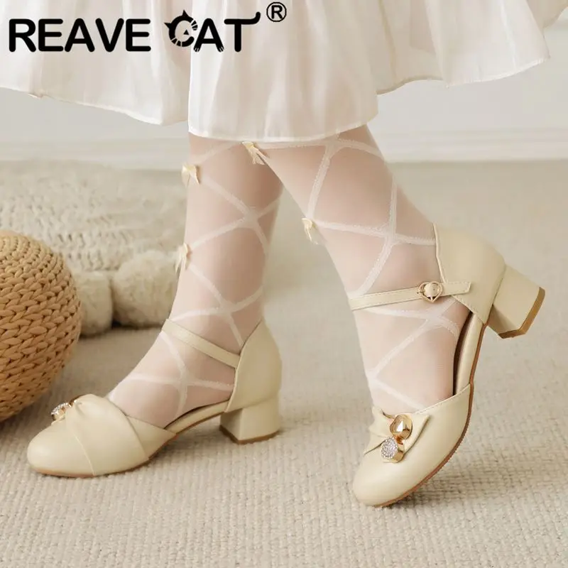

REAVE CAT Туфли-лодочки для девочек с круглым носком на блочном каблуке 4 см с пряжкой и ремешком Декор Большой размер 48 49 50 Sweet Lolita Shoes 28 29 30 31