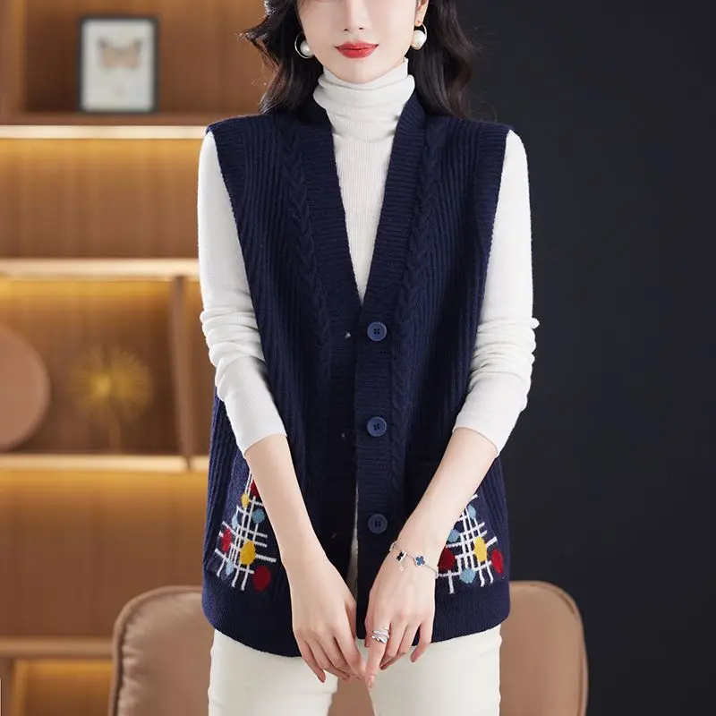 Novo colete de tricô casaco feminino primavera outono 2026 mãe de meia idade sem mangas jaqueta curta cardigan high-end senhoras colete topo