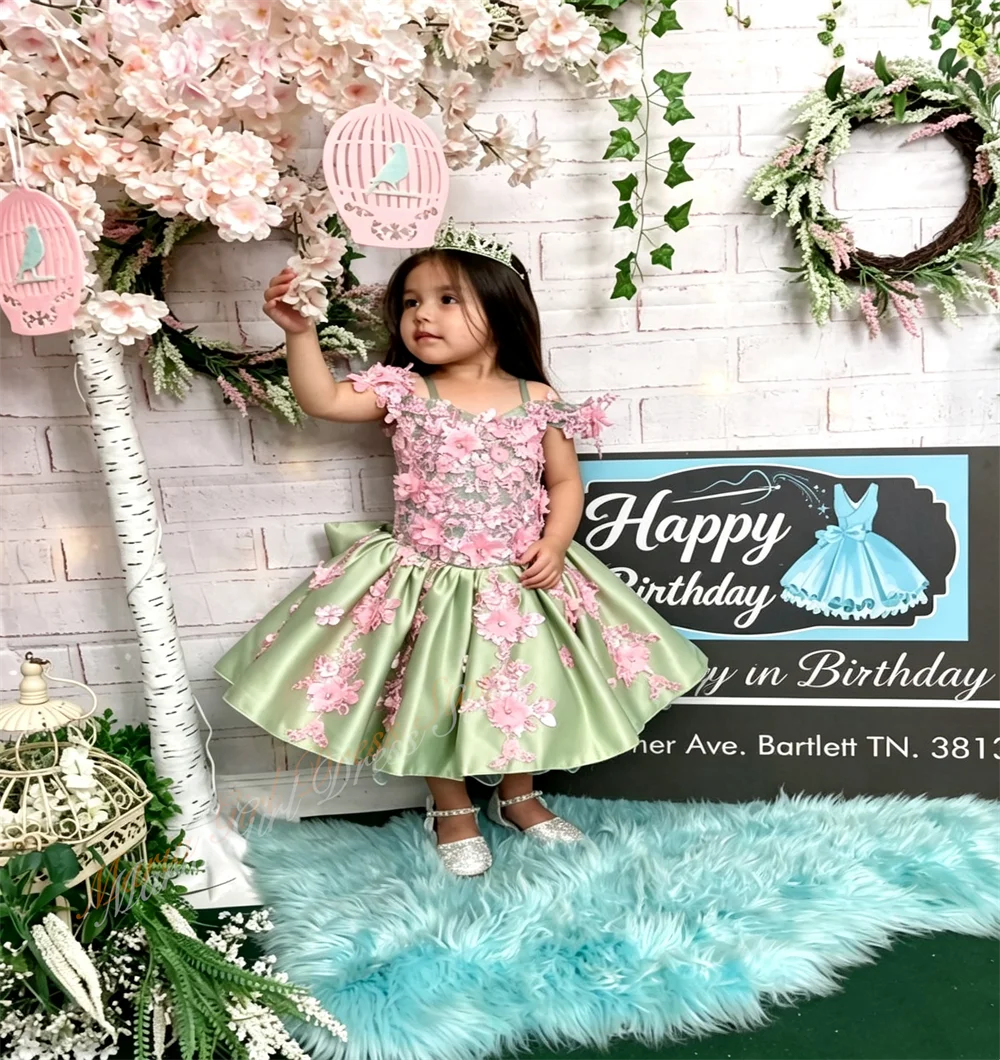 Elegant Baby Girls Pink Embroidered Dress with Thin Shoulder Straps Off-Shoulder Knee-Length Bow Detail for Kid Birthday Baptism