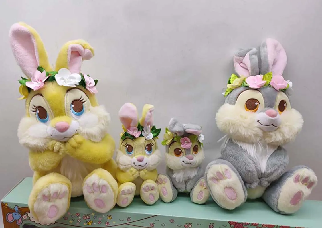 BAMBI THUMPER FLOR MISS BUNNY CLARICE PLUSH EASTER DISNEY STORE JAPÃO