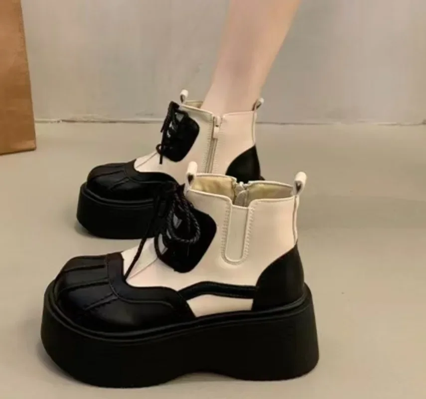 

Women's Boots 2026 New Brown Round Head High Top Shoes Autumn Winter Thick Sole Height Increasing Fashionable Motorcycle Boots