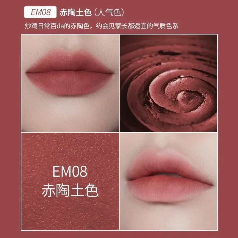 밝은 노란색