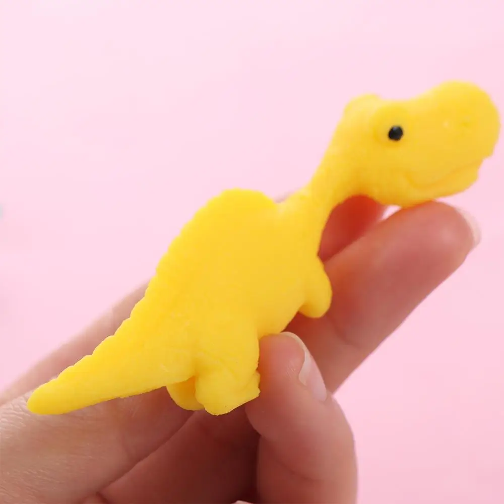 Fun Tricky Launch Dinosaur Stretchy Elastic Finger Ejection Dinosaur Sticky TPR Flying Finger Birds Children Gift