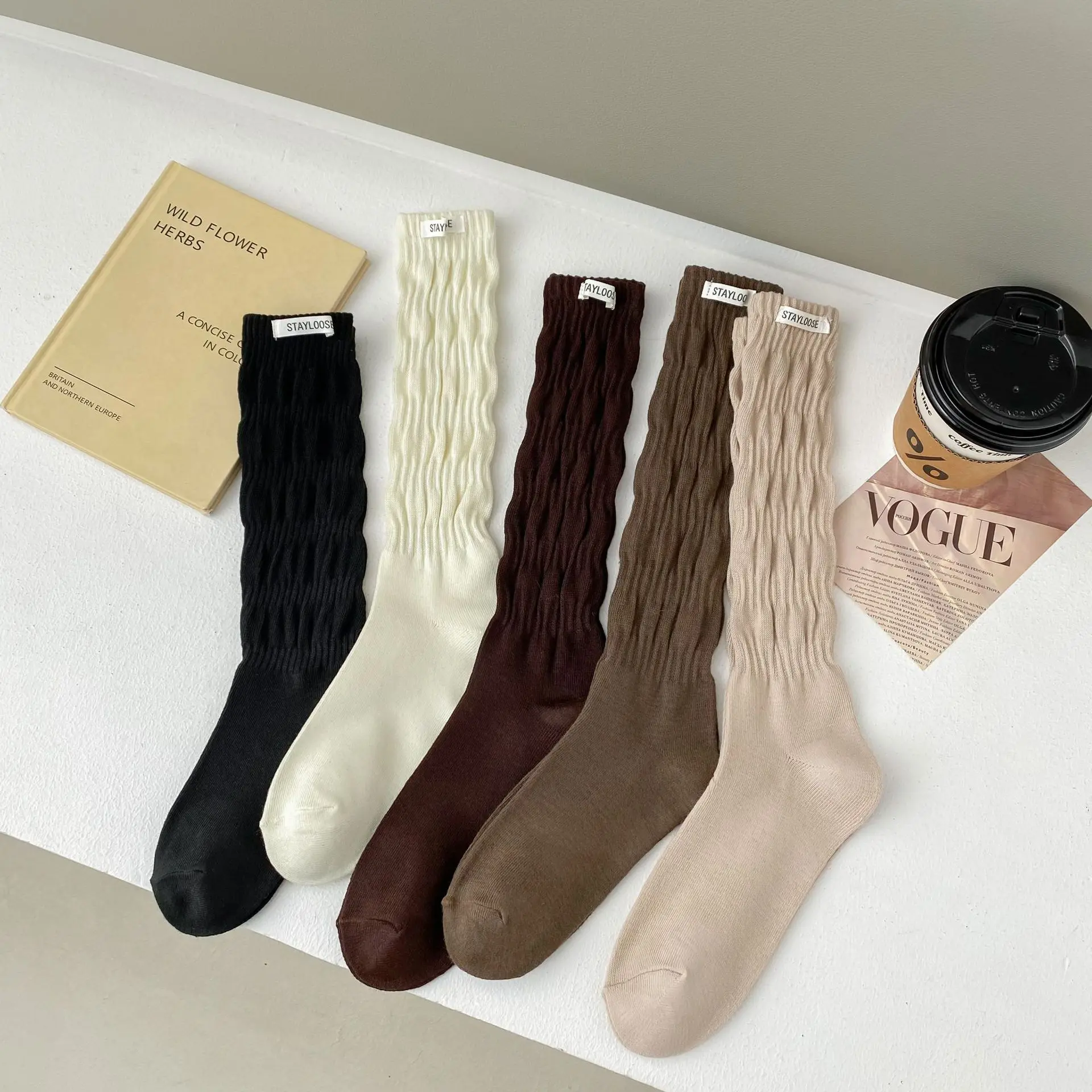 1 Pairs Fashion Cool Lolita Woman Cute Warm Socks Set Female Lady Autumn Winter Knitted Long Black White Socks For Women