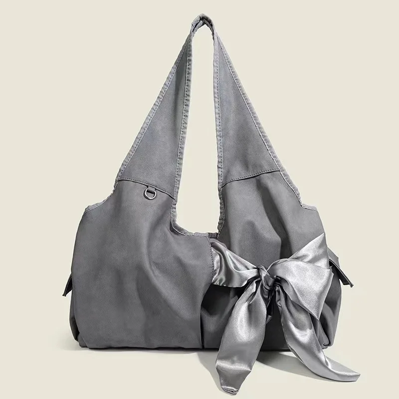 

Новая нишевая дизайнерская Роскошная элегантная темпераментная сумка с бантом в стиле ретро Изысканная универсальная сумка для подмышек высококачественная повседневная простая сумка через плечо