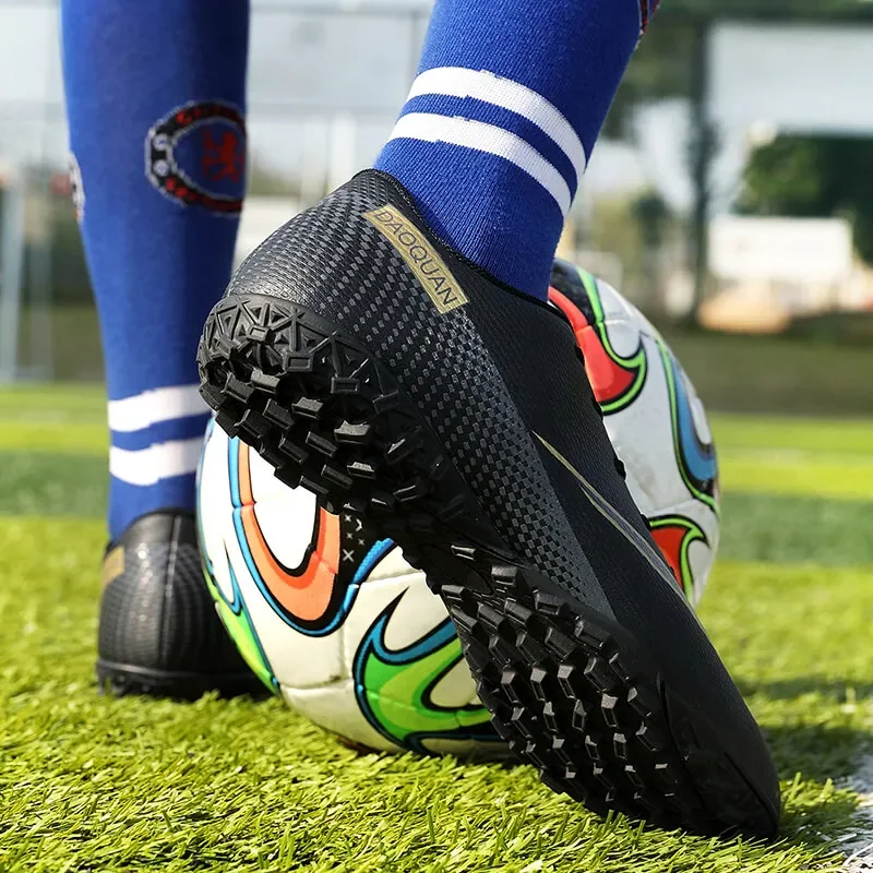 Men's Soccer Shoes Professional Society Football Boot Sports Turf Training Soccer Shoes Children's Football Shoes for Kids