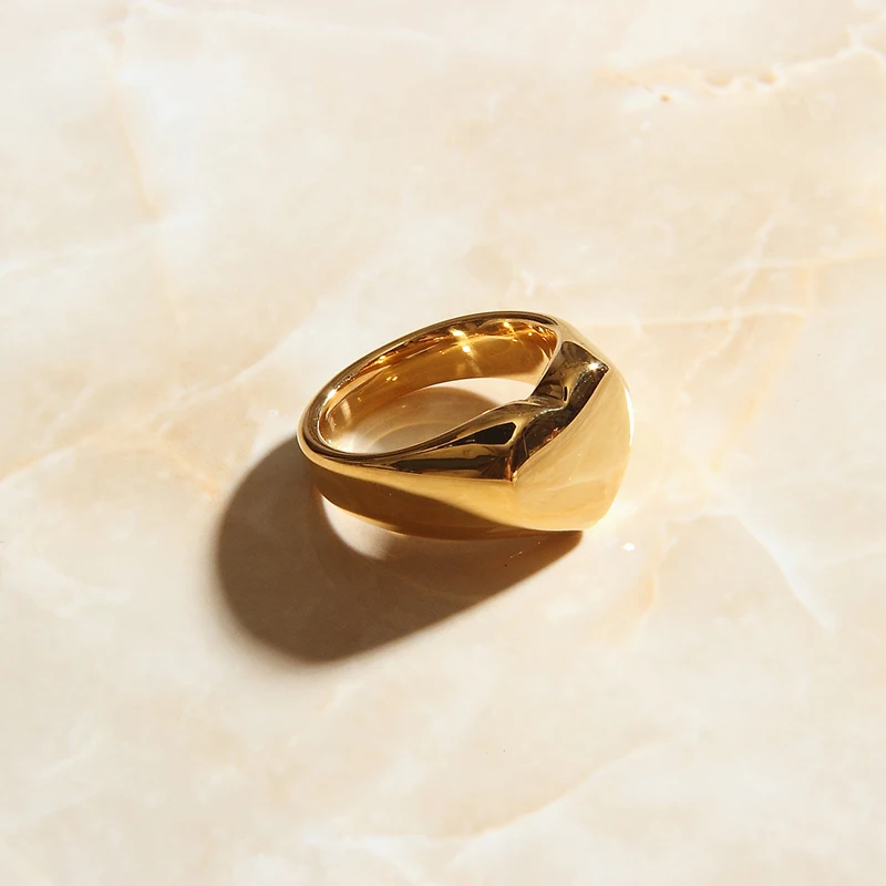 SOMMAR Hot New Gold color size 10 6 7 8 9 Girlfriend engagement ring Heart shape ring men wedding jewelry
