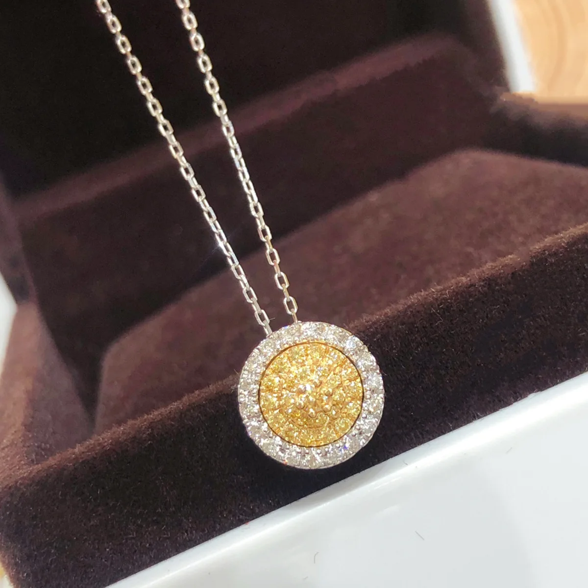 

Fashion Luxury Multi-wears 925 Silver Yellow Diamond Necklace Round Big Carat Lab-grown Diamond Pendant Chain Necklace Jewelry