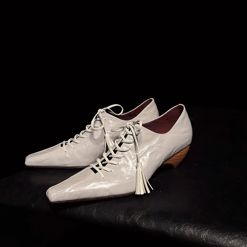 2025 New Spring Autumn Genuine Leather Lace Up Pumps Retro Women Square Toe High Heel Casual Pumps Young Ladies Daily Walk Shoes