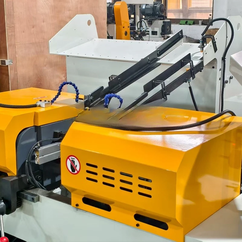 Double head chamfering machine with pipe hoist automatic feeding steel pipe copper pipe end face flat head chamfering machine