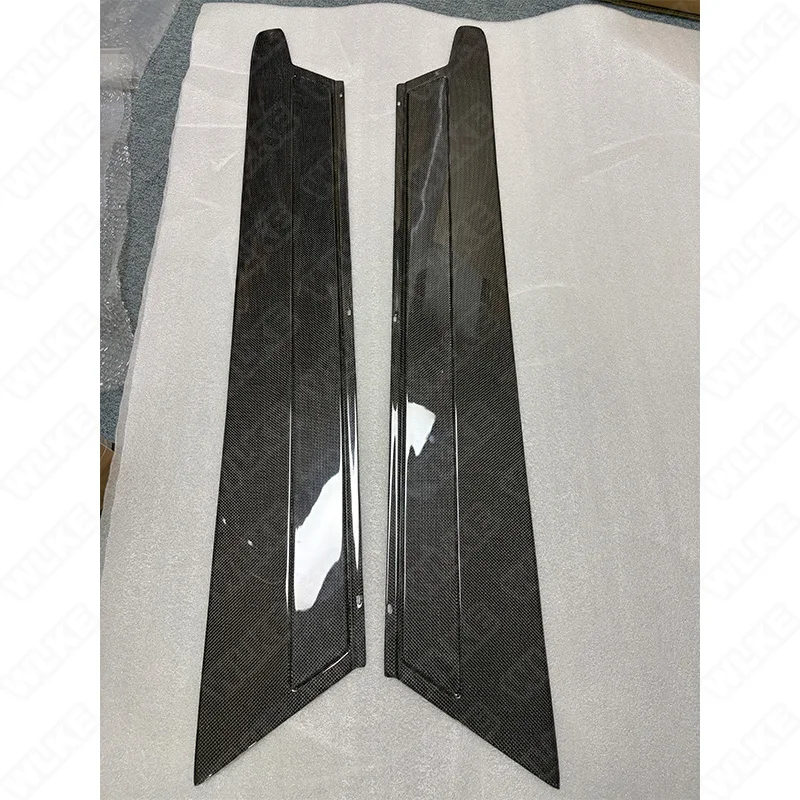 

Накладка на порог двери из настоящего карбона 1x1 для F355 1994-1999