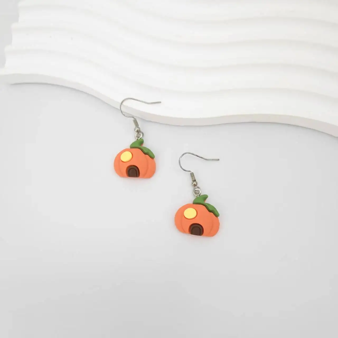 

Набор серег-капель на Хэллоуин, женские осенние подвески в виде тыквы, серьги-гвоздики для девочек, комплекты ювелирных украшений для косплея