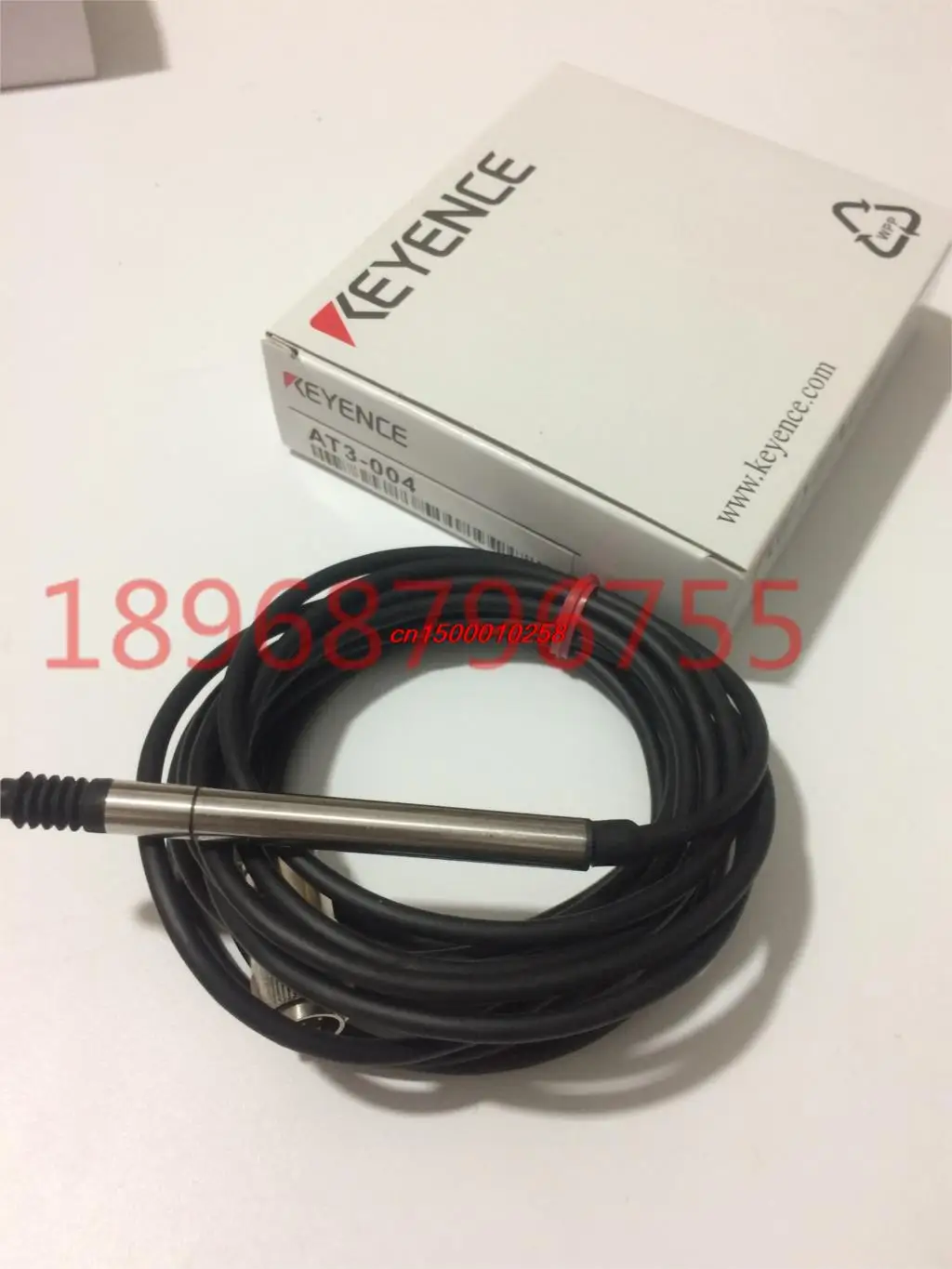 

FREE SHIPPING AT3-004 AT3-001 Proximity sensor