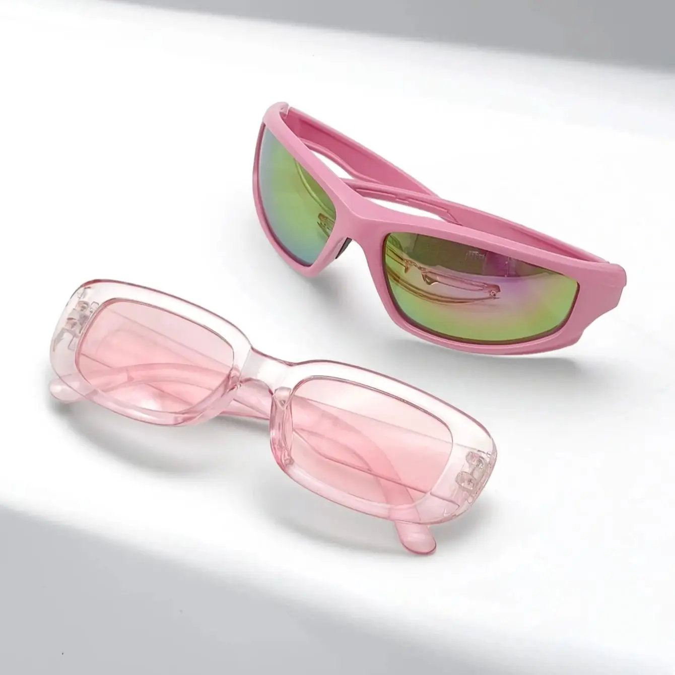 2 Stück Damen-Rosa-Y2K-Retro-Modebrillen, geeignet für neutrale Sportarten, Outdoor-Straßenbrillen, tägliche Freizeit, Partys, zurück