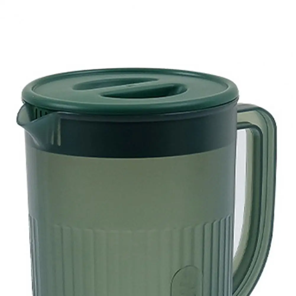 Plastic Water Pitcher With Lid 0.6/0.7 Gallon Cold Drink Dispenser For Juice Iced Tea Lemonade Wide Mouth Handle Storage Pitcher