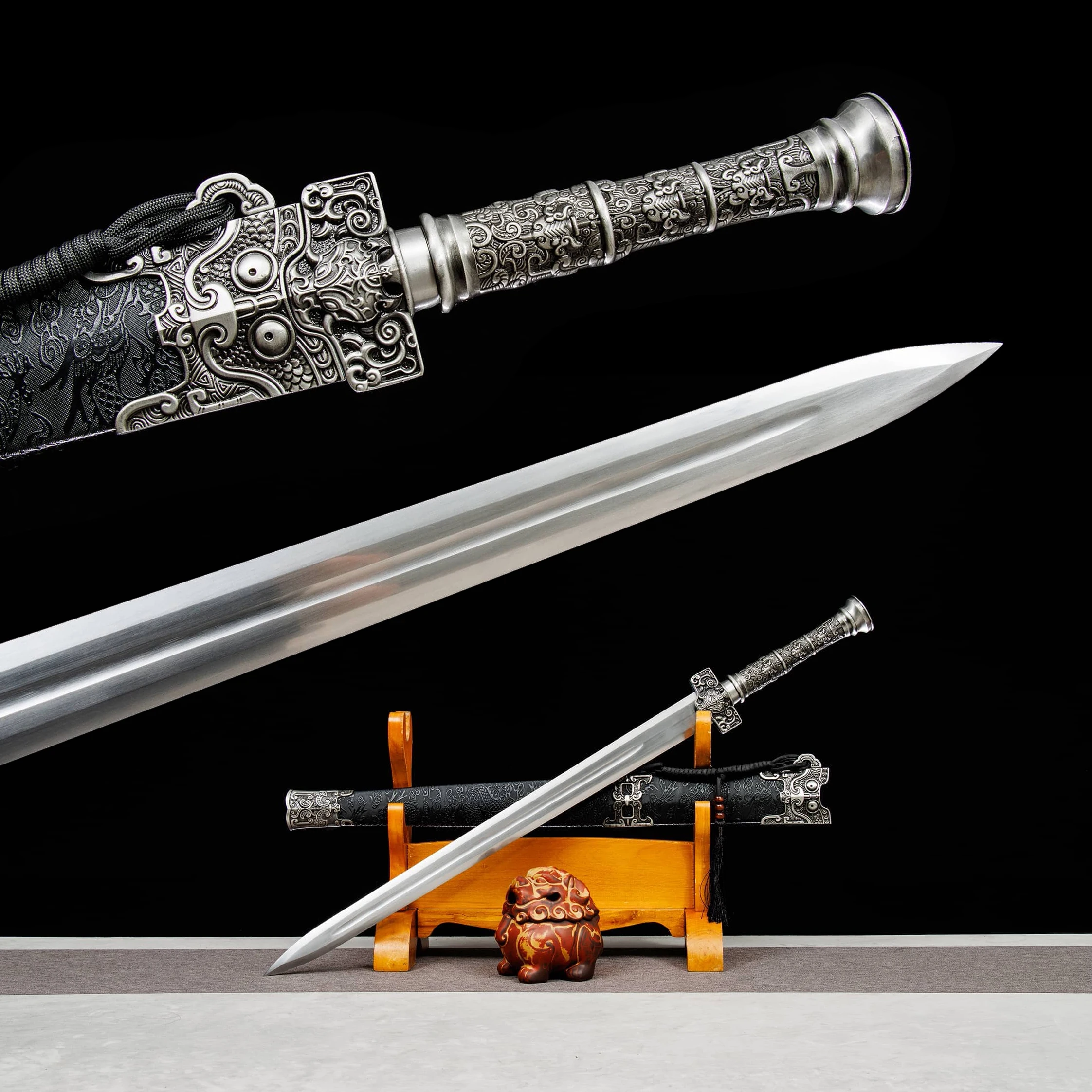 

81cm medieval short sword cosplay Chinese silver Han sword katana weapons Carbon steel sharp samurai sword Knight Ninja martial