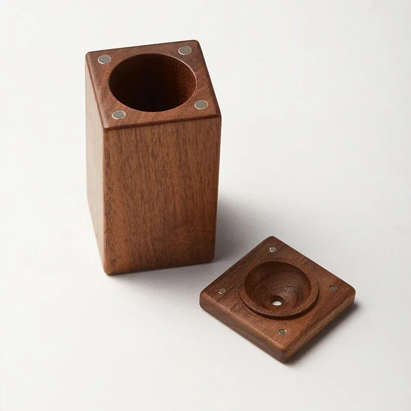 Black Walnut Wood Toothpick Dispenser Natual Wooden Toothpick Box Magnetic Adsorption Toothpick Container Home Decoration