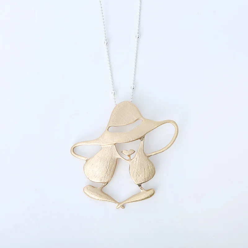 Kaseakia Sweater Chain with Abstract Pearl Lady Pendant, Long Necklace for Women Fashion