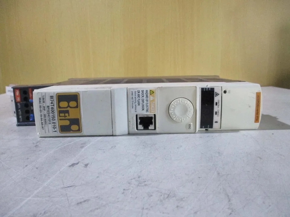 

Новый Оригинальный Программируемый Логический Контроллер (ПЛК) 8I74T400300.010-1 для Промышленной Автоматизации, В Наличии