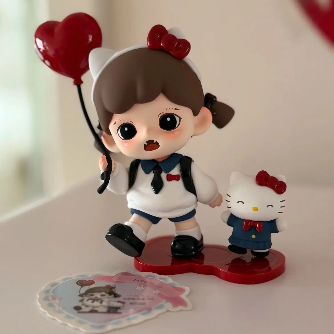 Offre spéciale mignon monstre Macaron série boîte aveugle en peluche jouet porte-clés vinyle pendentif poupée mystérieux aveugle sac cadeau 1:1