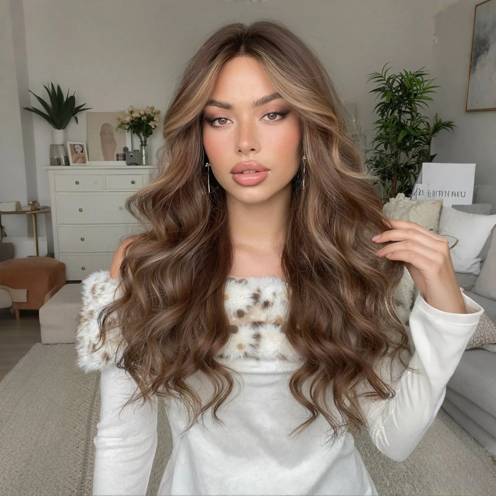 Long Wavy Brown Highlight Wig Without Bangs for Women Natural Chestnut Brown with Blonde Highlights Synthetic Hair Daily Wear