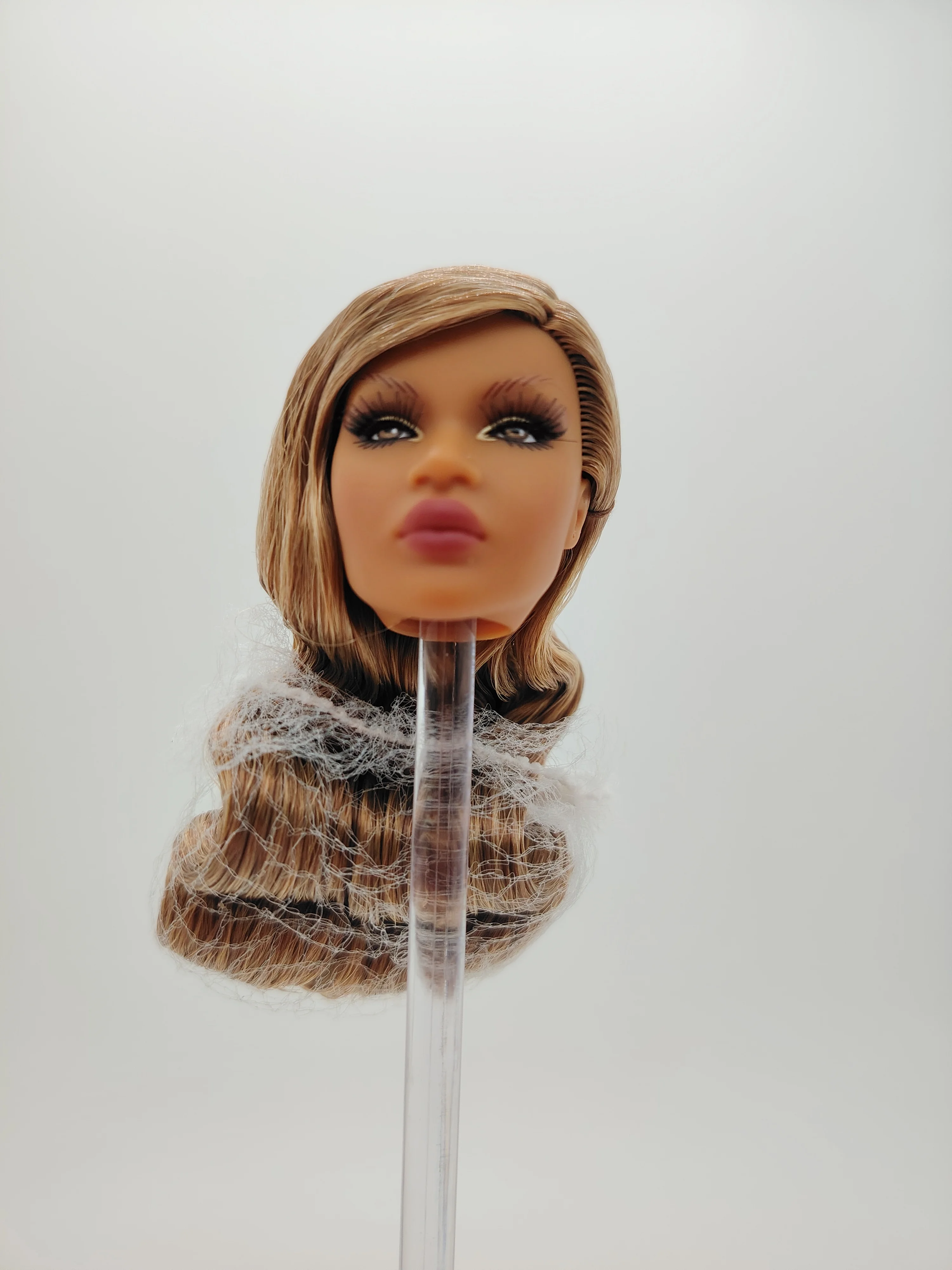 Nadja Rhymes Fashion Royalty Nu.Face 1/6 Doll Head Light Honey Skin Collectible Head Only