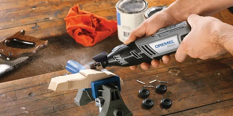 DREMEL®8220-2/45 kit se
