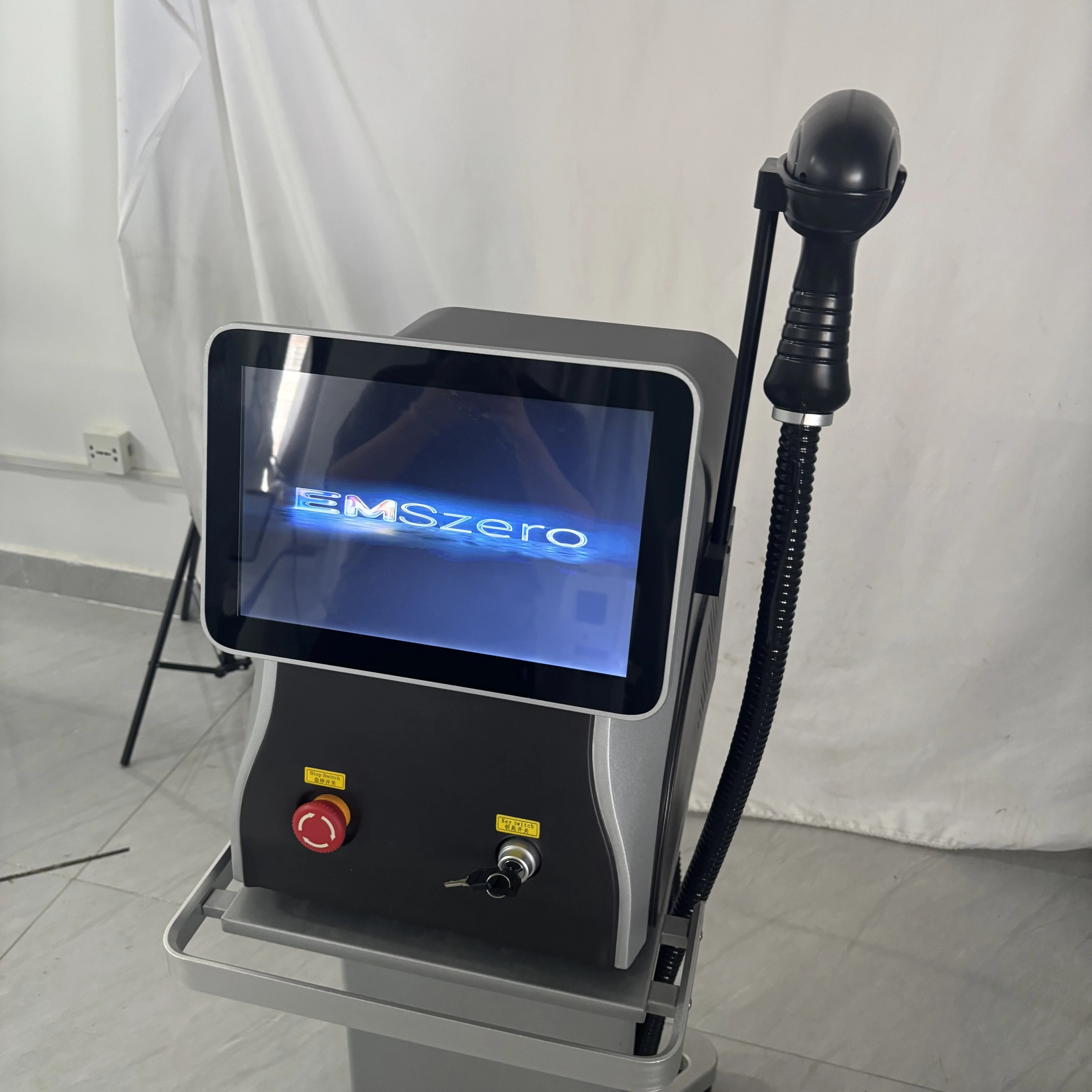 2025 808nm Diode Laser Ontharing Schoonheid Apparatuur 755 808 1064nm Laser Ontharen Haar Verwijderen Machine