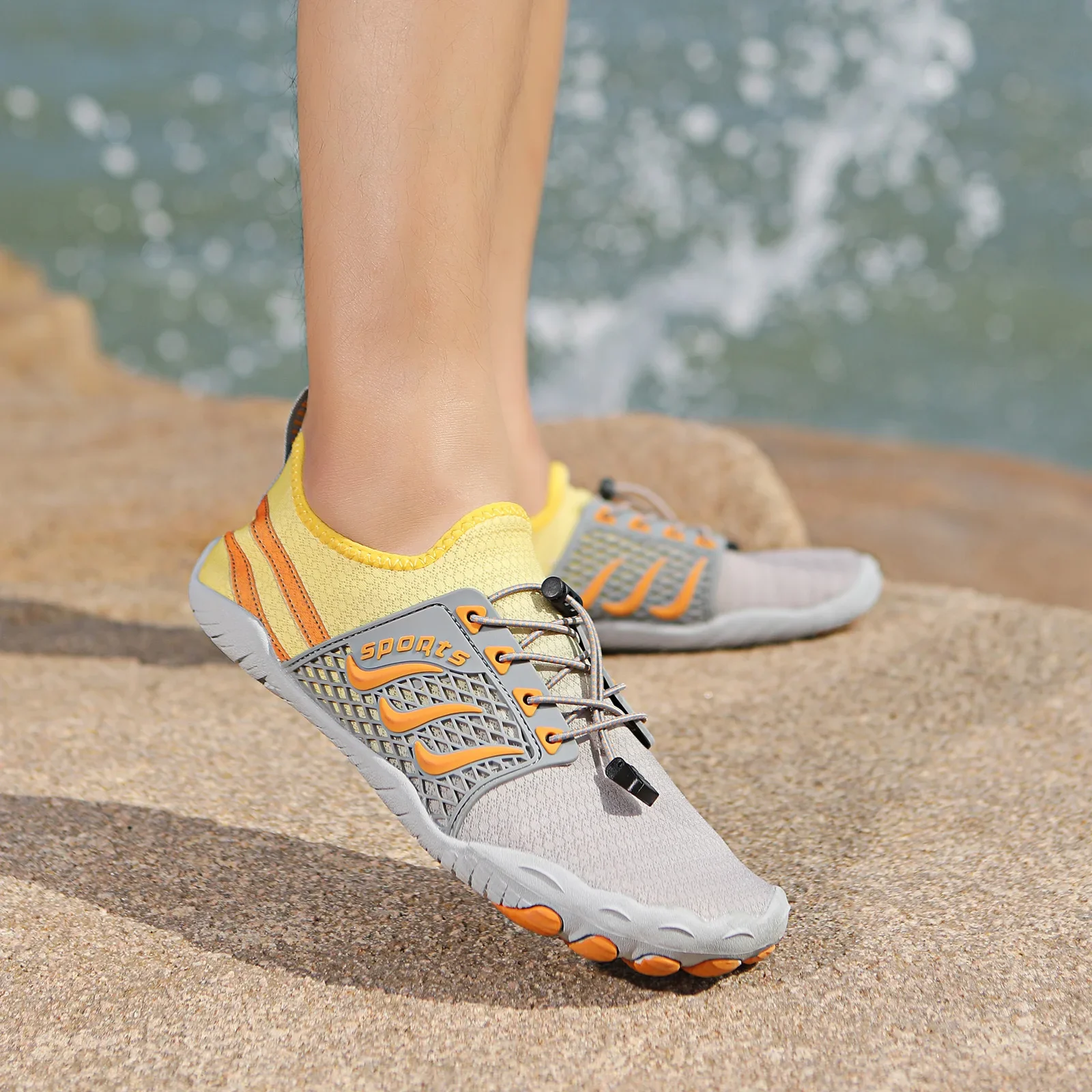 

Water Shoes for Men & Women Quick Dry Outdoor Beach Aqua Hiking Sneakers Creek Non-slip Swimming Diving Fitness Wading shoes