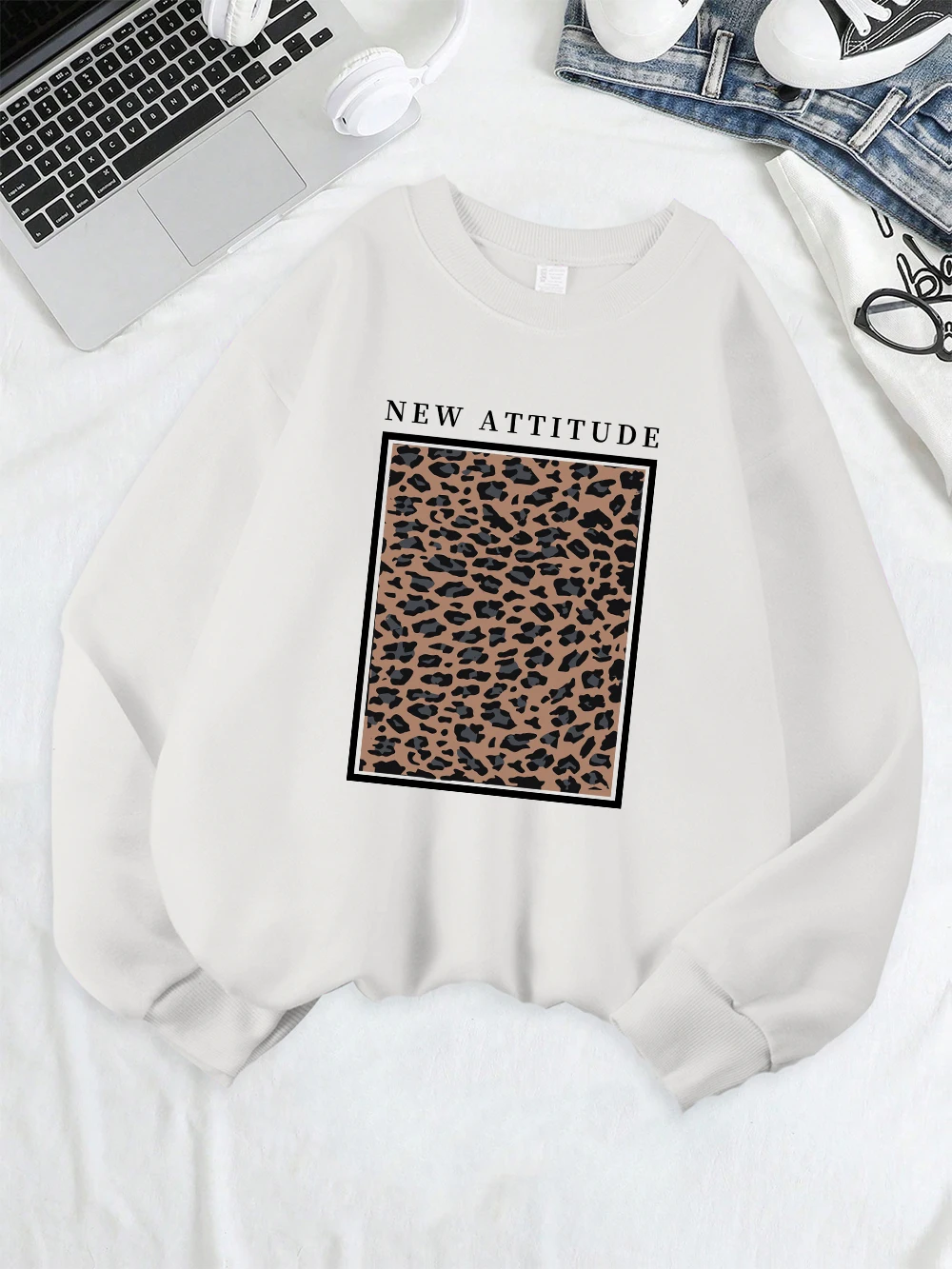 Neue Haltung Leopard Brief Drucke Sweatshirts Frauen Lose Sportliche Hoodies Fleece Warme Crewneck Tops Herbst Bequeme Kleidung